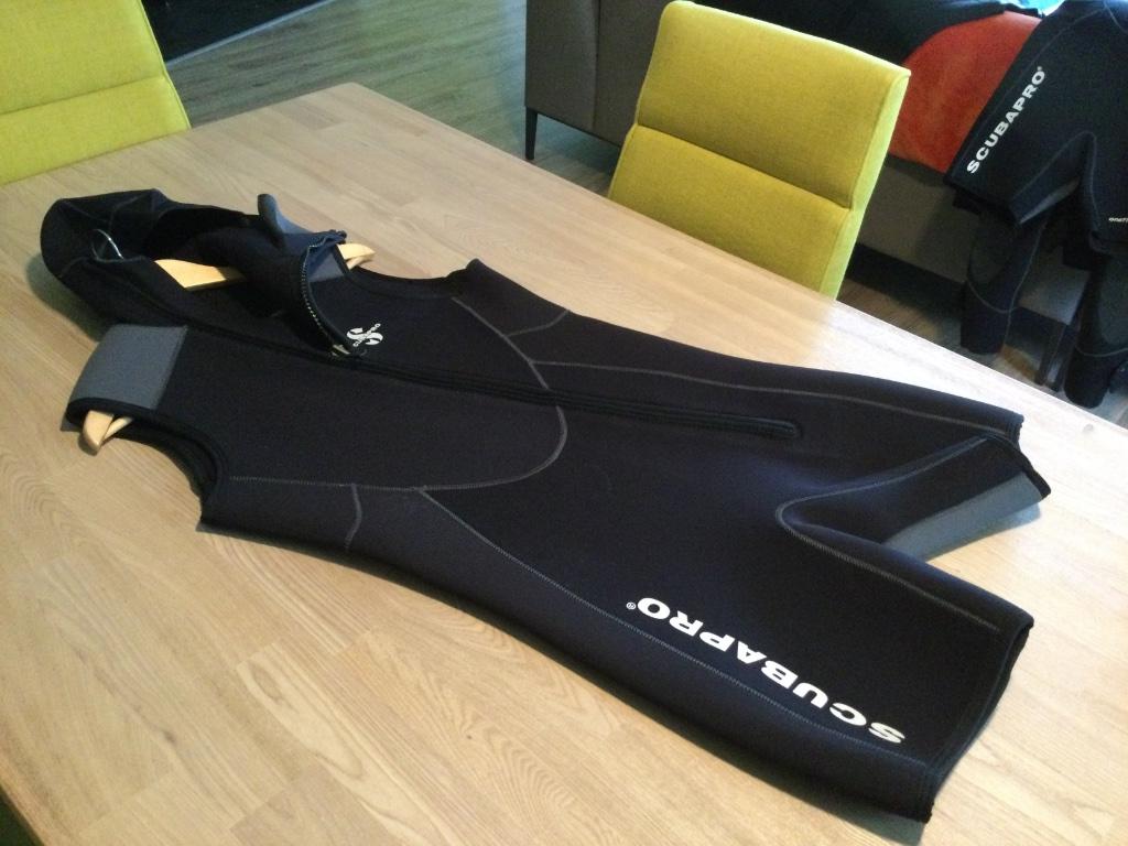 Scubapro Oneflex 5mm Overvest Man size Large, Ophalen of Verzenden, Nieuw, Duikpak