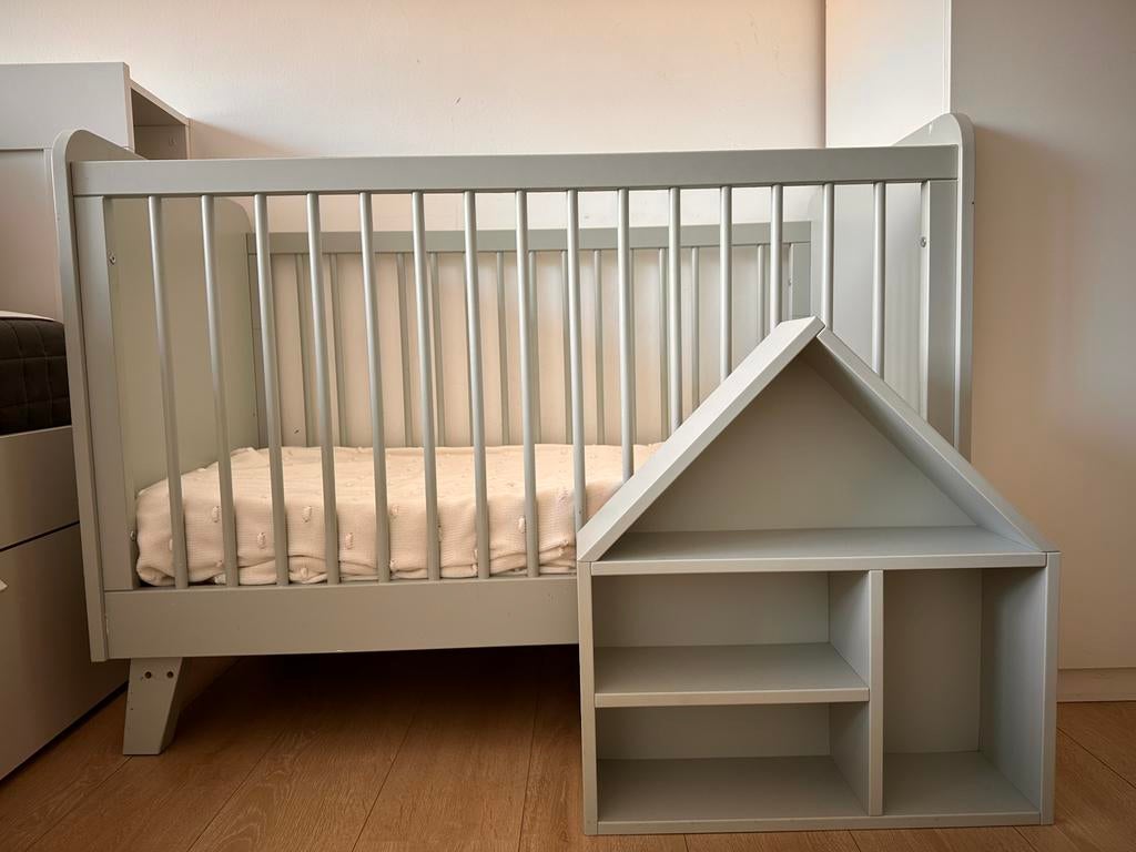 Complete Scandi babykamer wit/mint ledikant, commode, kast, Ophalen, Gebruikt, Overige typen