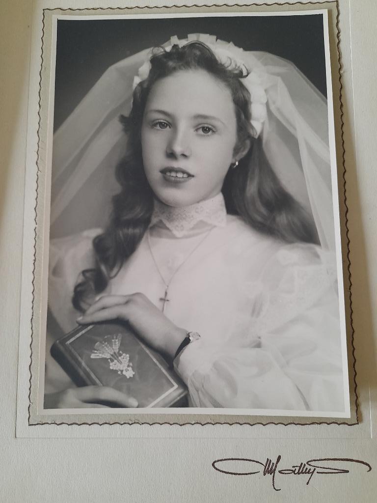 Portretfoto 1940 - communicant of vormeling, Enlèvement ou Envoi, 1940 à 1960, Utilisé, Photo