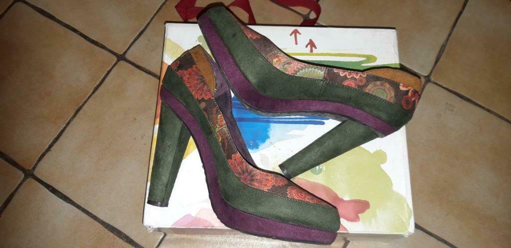 Chaussures desigual 39, Vêtements | Femmes, Enlèvement ou Envoi, Autres couleurs, Chaussures à haut talons, Comme neuf