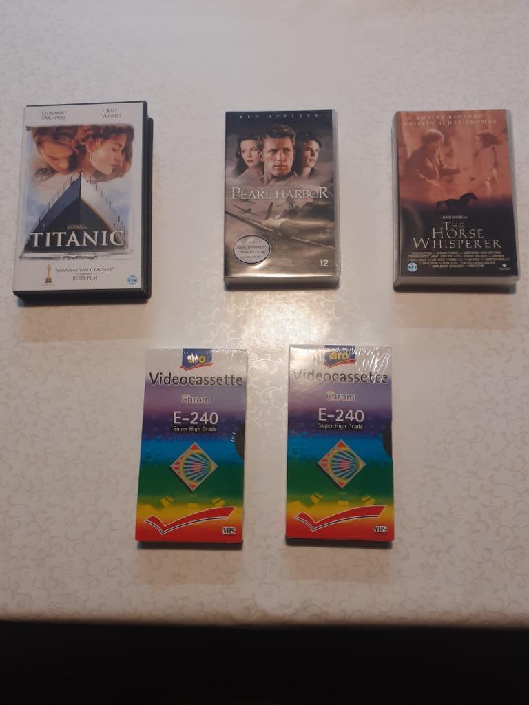 video Titanic-Pearl Harbor-The Horse Whisperer+2 lege, Cd's en Dvd's, Ophalen