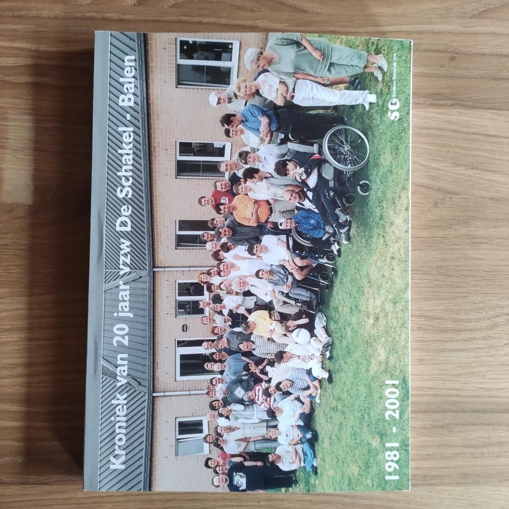 Kroniek van 20 jaar vzw De Schakel - Balen, Boeken, Geschiedenis | Stad en Regio, Ophalen of Verzenden, Nieuw