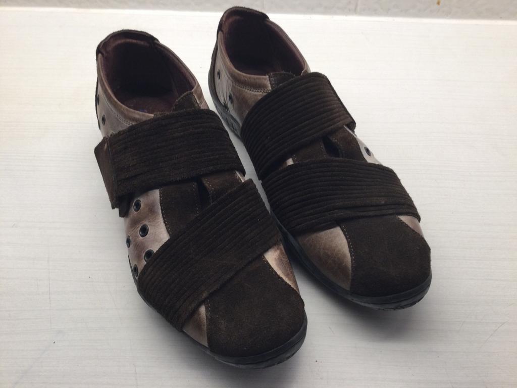 Stevige damesstappers Ciao! Ragazzi maat 40 bruin-brons, Kleding | Dames, Ophalen, Bruin, Zo goed als nieuw, Sneakers
