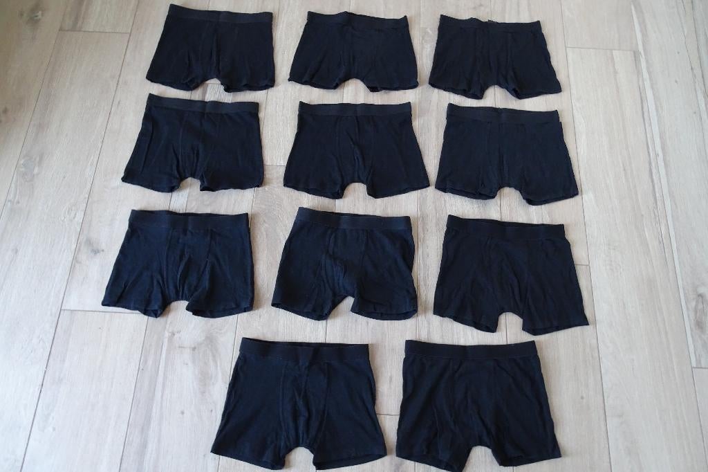 Pakket van 11 zwarte boxershorten maat 146/152, Enfants & Bébés, Vêtements enfant | Taille 146, Garçon, Enlèvement ou Envoi, Vêtements de nuit ou Sous-vêtements