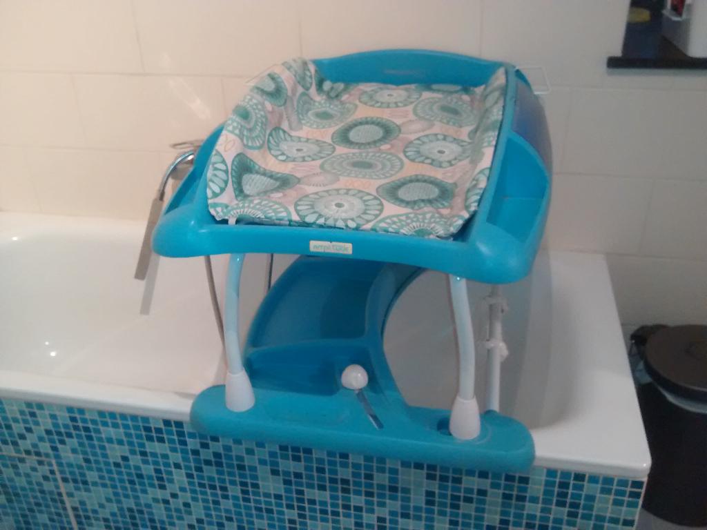 Table à langer pour baignoire, Gebruikt, Overige typen, Standaard, Ophalen
