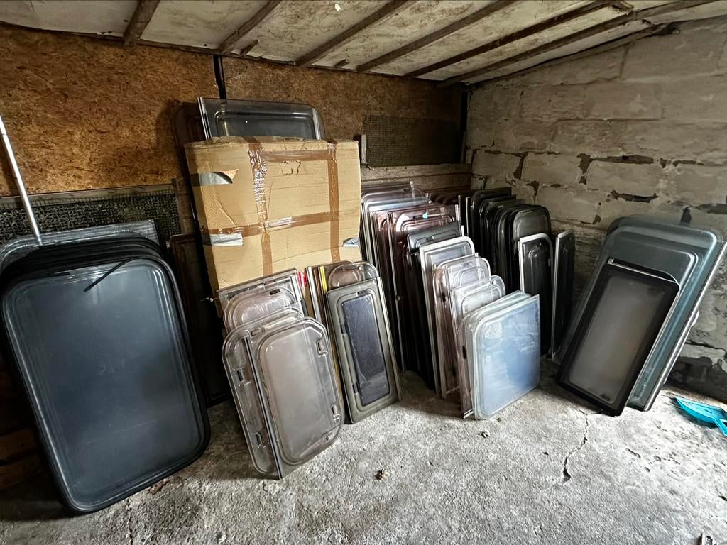 Caravan onderdelen, Ophalen, Gebruikt