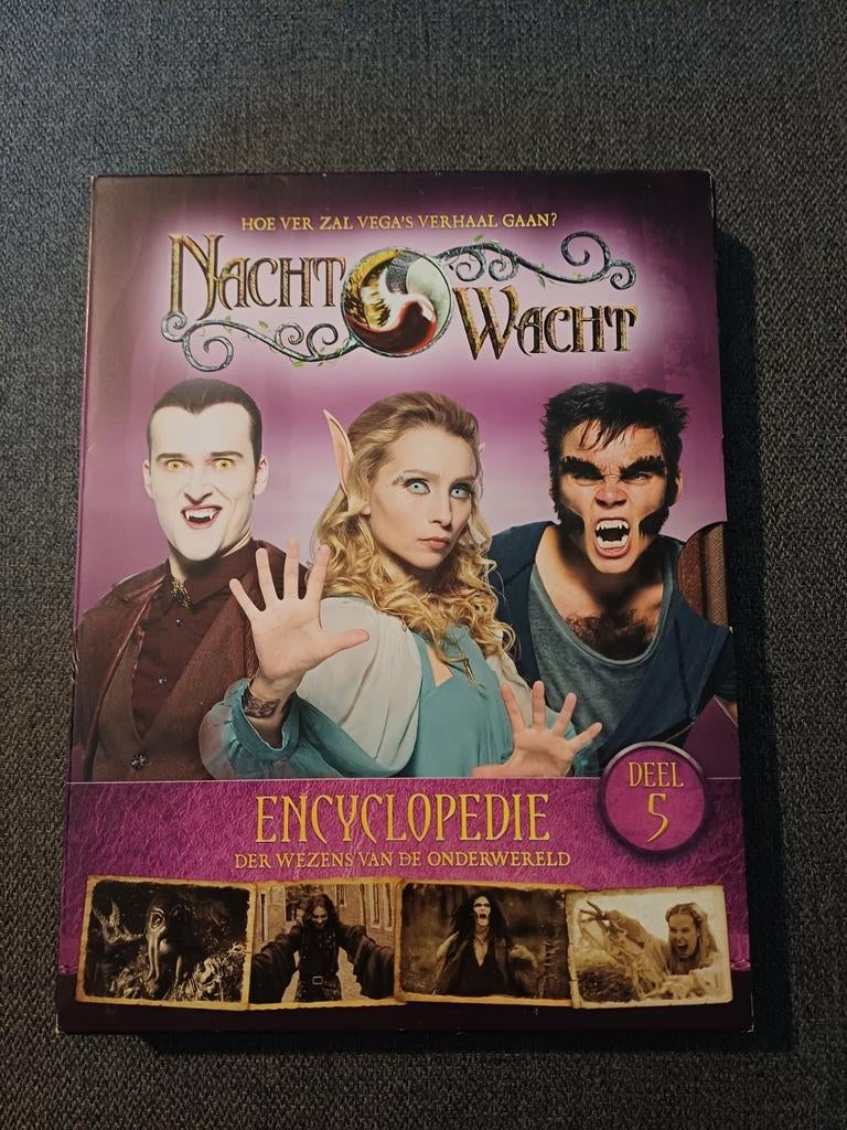 Nachtwacht Encyclopedie deel 5, Boeken, Kinderboeken | Jeugd | onder 10 jaar, Ophalen of Verzenden