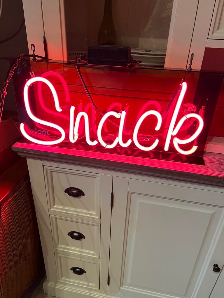 Vintage neon reclame “ SNACK “, Enlèvement
