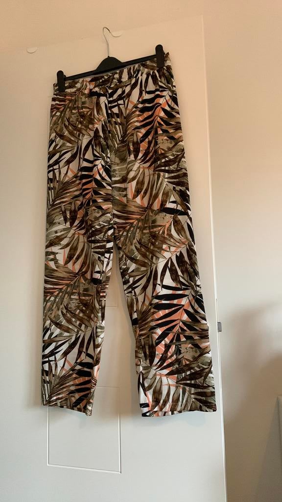 Zomerbroek van het merk Signature maat 40, Enlèvement, Comme neuf, Taille 38/40 (M)