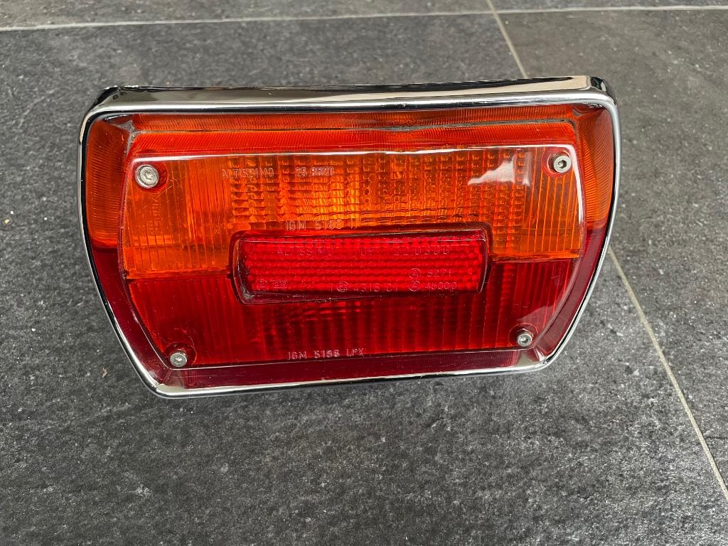 Feu arrière droit Alfa Romeo 105 GT Bertone 1750 GTV Serie1, Autos : Pièces & Accessoires, Éclairage, Alfa Romeo, Utilisé, Enlèvement ou Envoi