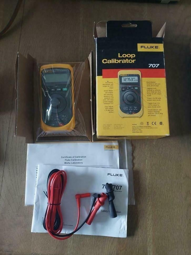 Fluke 707 loop calibrator NIEUW en geijkt met certificaat., Ophalen of Verzenden, Nieuw, Overige meters