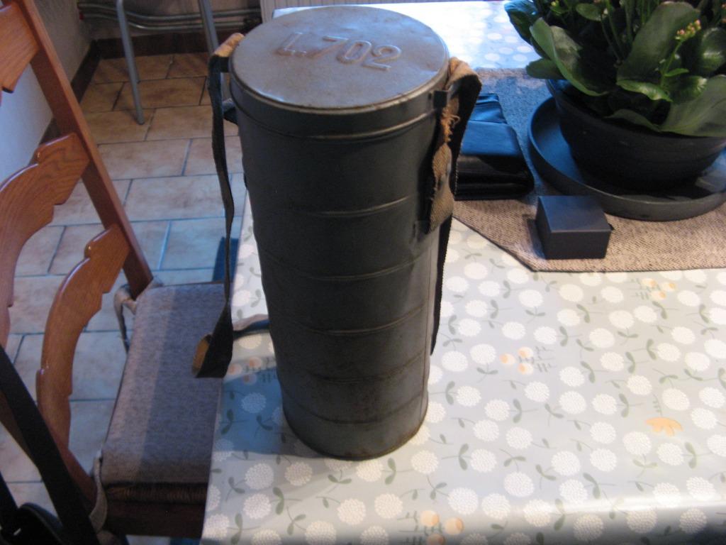gasmasker L702  Belgie  voor de  Burgers met boekje, Verzamelen, Ophalen of Verzenden, Landmacht, Overige typen