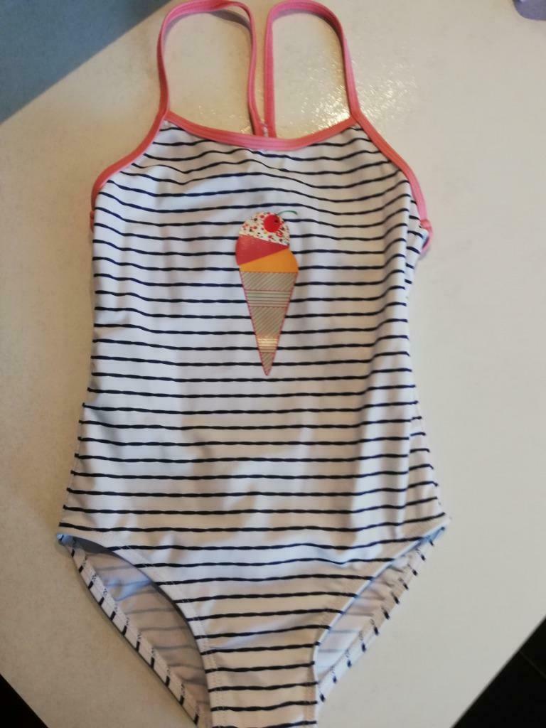 zwempakje 'Color Kids' maat 128, Enlèvement ou Envoi, Zoïzo, Comme neuf, Vêtements de sport ou Maillots de bain