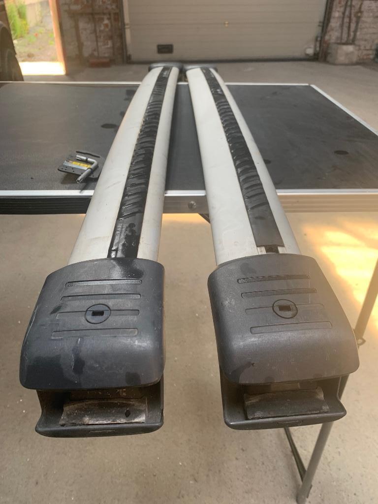 Barres de toit Wingbar pour barres longitudinales, Enlèvement, Utilisé