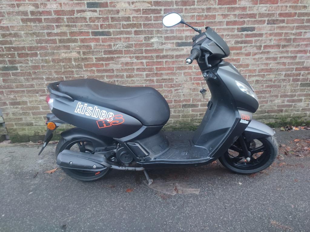 peugeot kisbee rs klasse a, Motoren, Scooter, Particulier, 49 cc, 11 kW of minder