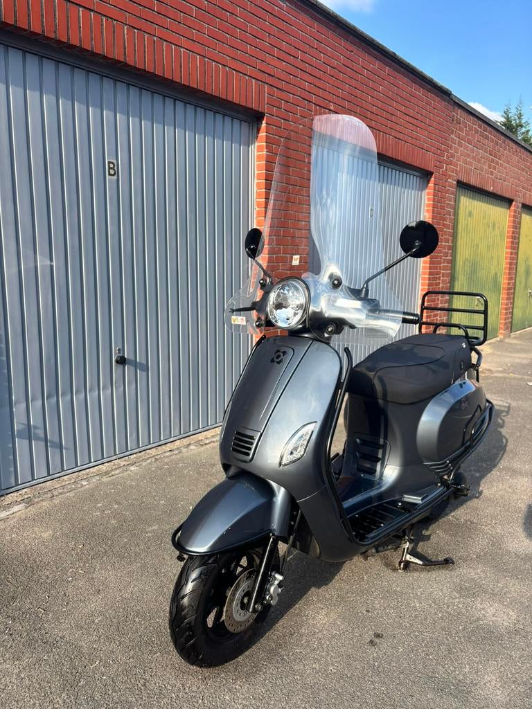 AGM VX 50 scooter | A-klasse (ZIE BESCHRIJVING), Fietsen en Brommers, Ophalen of Verzenden, Zo goed als nieuw, Carburateur, Overige merken