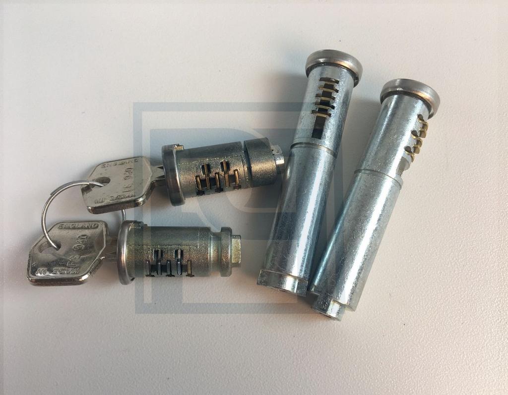 Volvo Slot set P1800+P1800S+P1800E+P1800ES 2xdeur+1xkoffer+1, Enlèvement ou Envoi, Neuf, Volvo