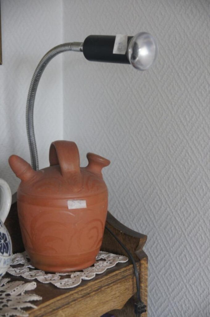 kruik aardewerk, Ophalen