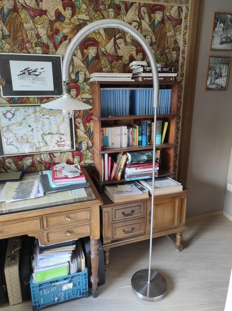 Mooie staanlamp met schoenmakerslampkap en spaarlamp in., Antiek en Kunst, Ophalen of Verzenden