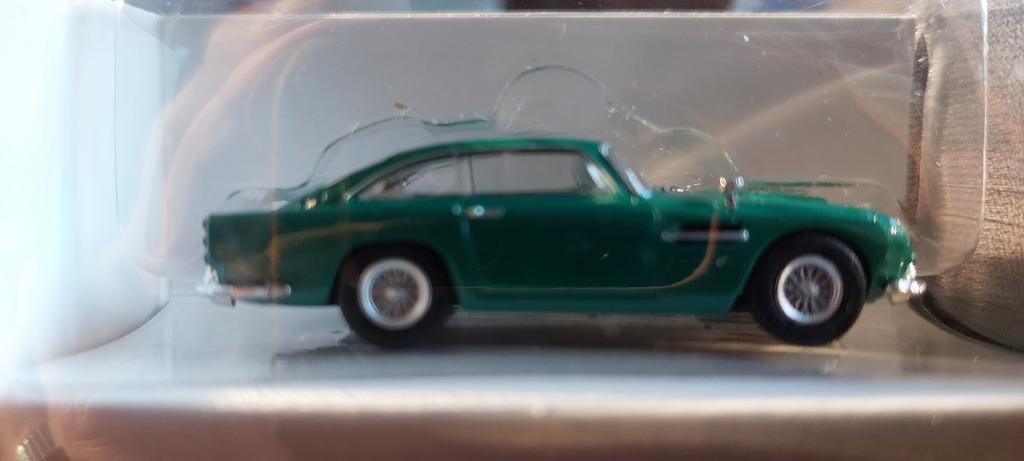 H0LK 0702 ASTON MARTIN DB5,  DB7 1/87, Ophalen of Verzenden, Nieuw, Auto, Brekina