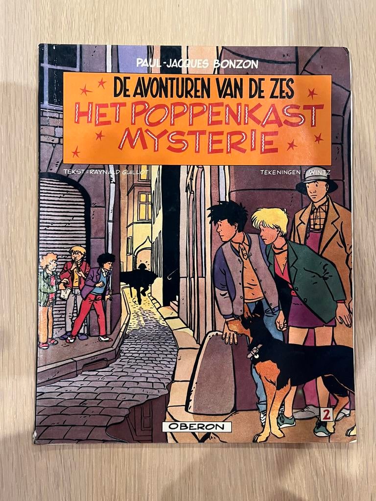 De avonturen van de zes - 2 - Het poppenkast mysterie, Boeken, Eén stripboek, Ophalen of Verzenden, Gelezen