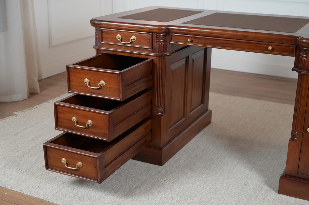 Klassiek Engels bureau 160x80 (NIEUW), Huis en Inrichting, Ophalen of Verzenden, Nieuw