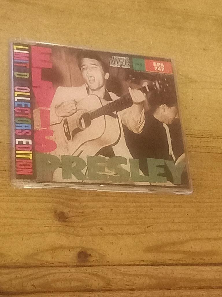 2 Maxi-Singles (Cd's) van Elvis Presley, Enlèvement ou Envoi, Comme neuf, Rock and Roll