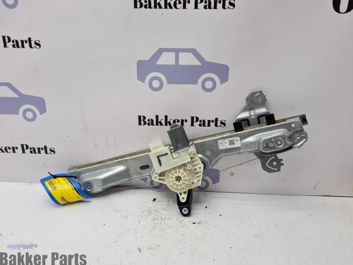 Mécanique vitre 4portes avant gauche d'un Nissan Qashqai, -, -, 3 mois de garantie, Utilisé