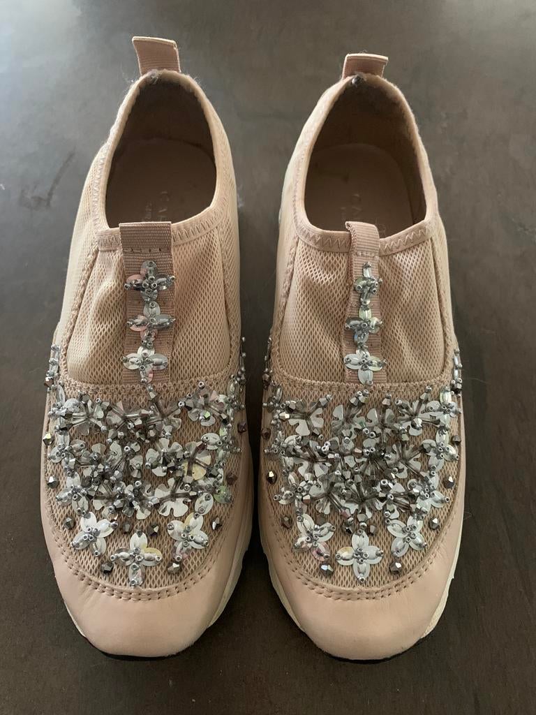 Schoenen van carvela maat 37, Kleding | Dames, Ophalen of Verzenden, Zo goed als nieuw, Sneakers, Roze