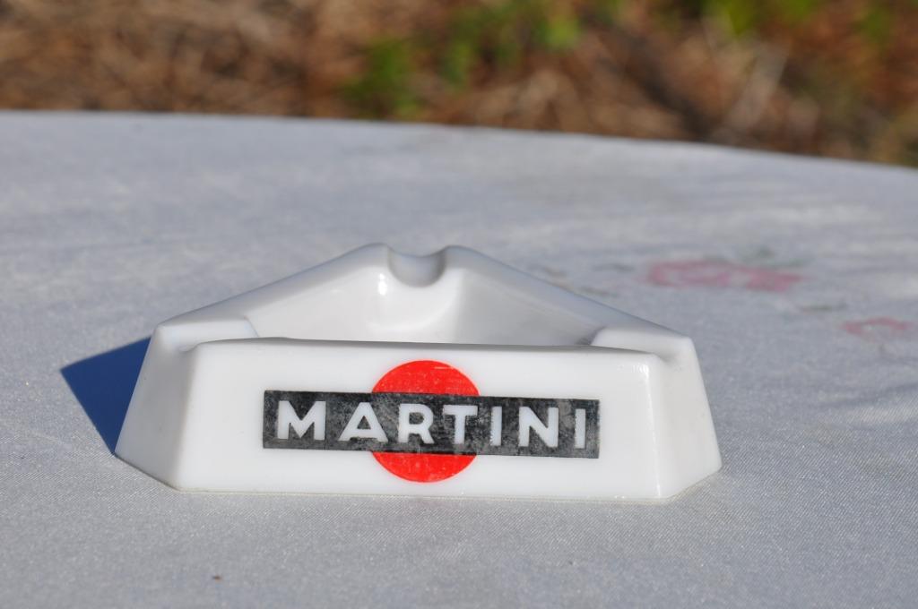 §  cendrier publicitaire martini triangulaire opalex, Collections, Enlèvement ou Envoi, Utilisé, Autres types