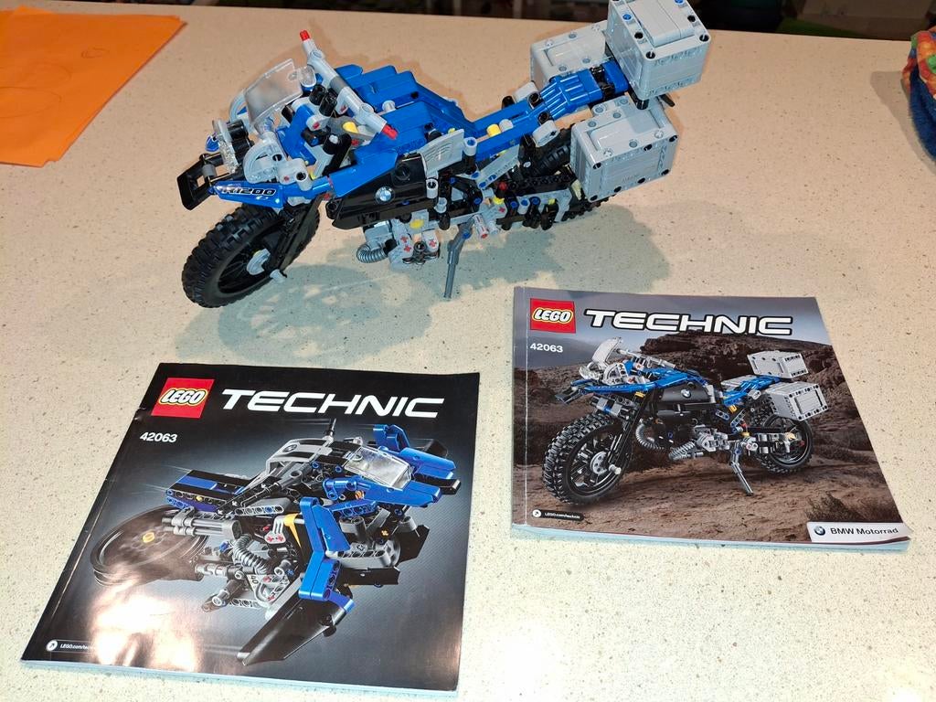 Lego Technic 42063 BMW motor R1200, Kinderen en Baby's, Speelgoed | Duplo en Lego, Ophalen of Verzenden, Zo goed als nieuw, Complete set