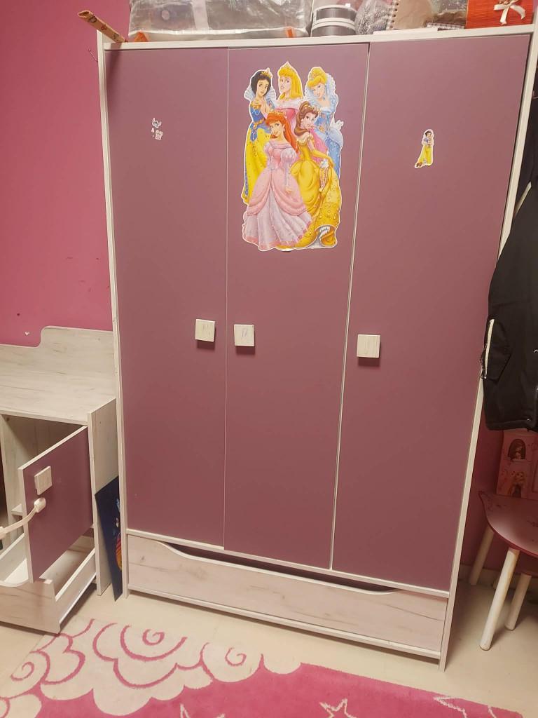 Chambre complète fille – 4 pièces – Très bon état, Maison & Meubles, Chambre à coucher | Chambres à coucher complètes, Enlèvement