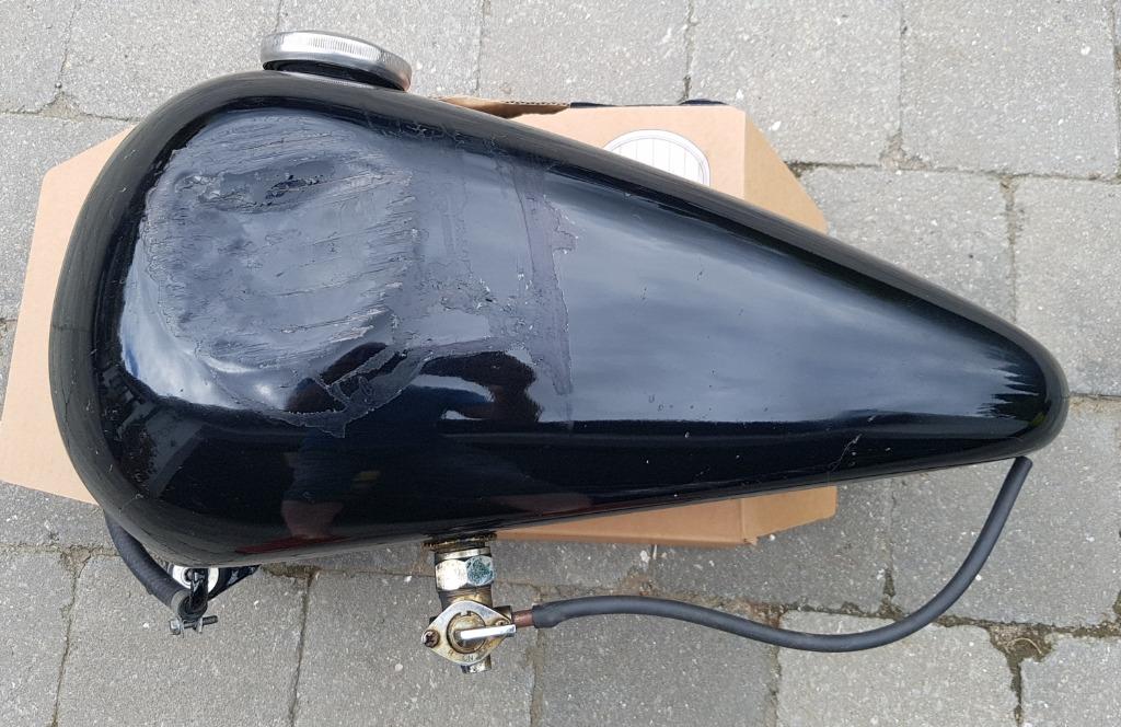 reservoir gauche softail, Motoren, Onderdelen | Harley-Davidson, Gebruikt, Ophalen of Verzenden