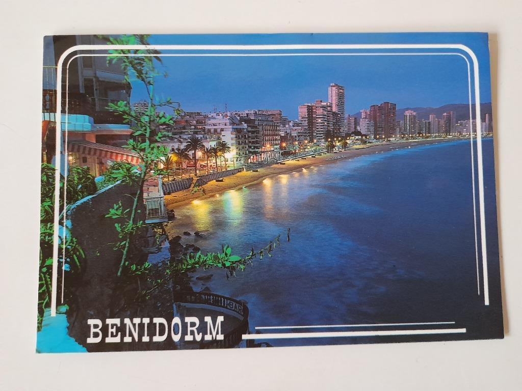 Postkaart Benidorm - Playa de Levante Atardecer, Ophalen of Verzenden, 1980 tot heden, Gelopen, Spanje
