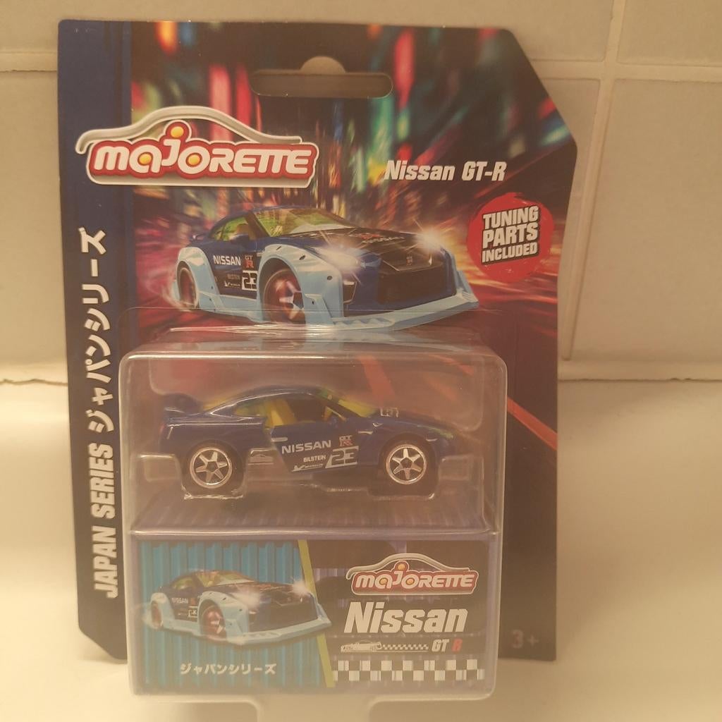 MAJORETTE 1:64 JAPAN SERIES: NISSAN GT-R + Tuning Parts*NEW*, Hobby en Vrije tijd, Modelauto's | 1:87, Nieuw, Auto, Majorette