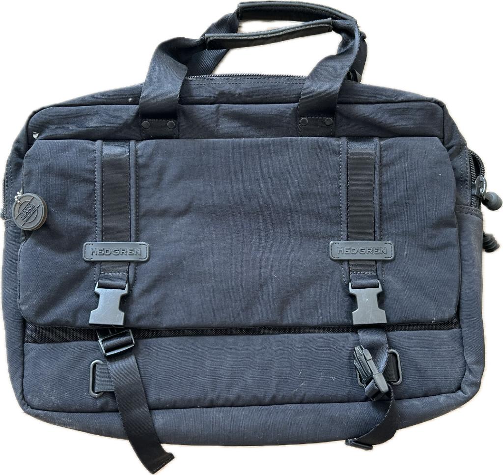 Sacoche laptop HEDGREN, Informatique & Logiciels, Enlèvement ou Envoi, 17 pouces ou plus, Utilisé, Porte-document
