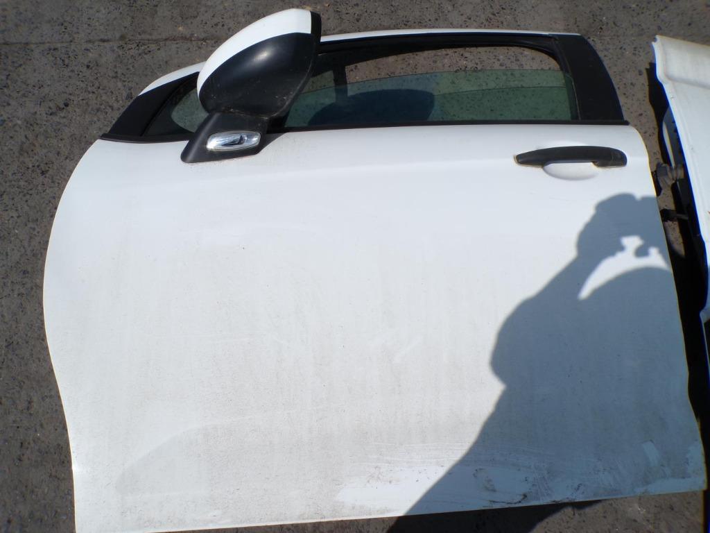 Déflecteur gauche Citroen C3 2 2009-2013 LP/14627, Enlèvement, Utilisé