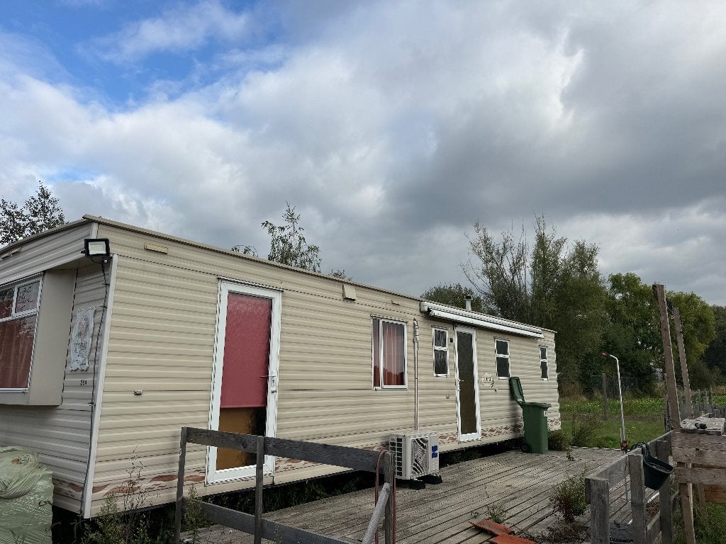 Stacaravan, Caravans en Kamperen