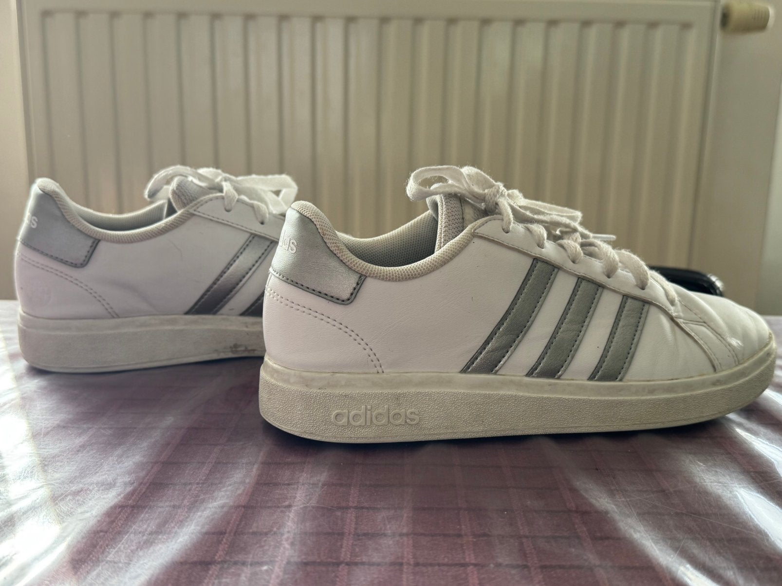 Sneakers Adidas - maat 38, Ophalen, Gebruikt, Meisje, Schoenen
