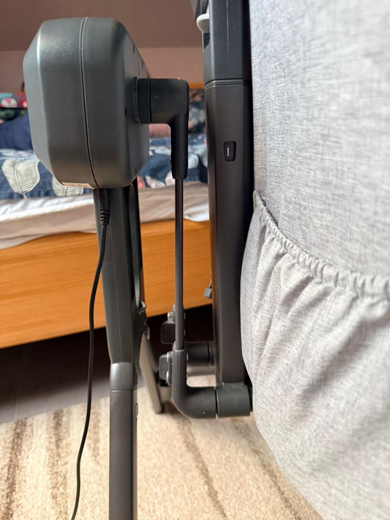 Een schommelbedje  voor nieuwgeboren kindje, Gebruikt, Ophalen of Verzenden, Minder dan 140 cm, Matras