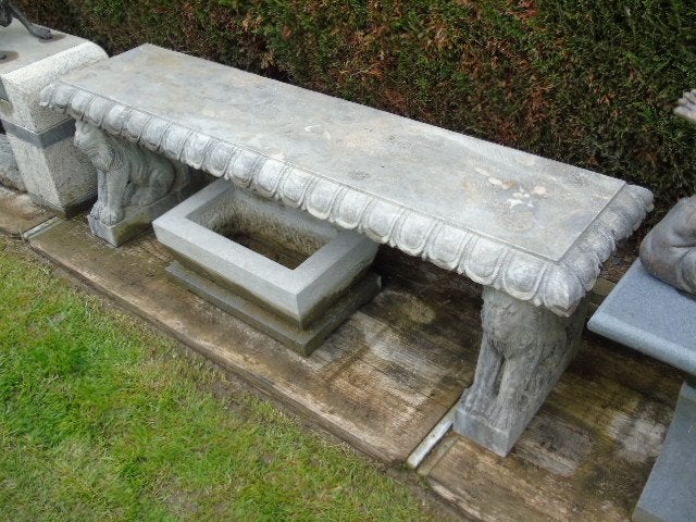 tuinbank in blauwe steen met leeuwenkoppen, Tuin en Terras, Ophalen, Nieuw, Overige materialen