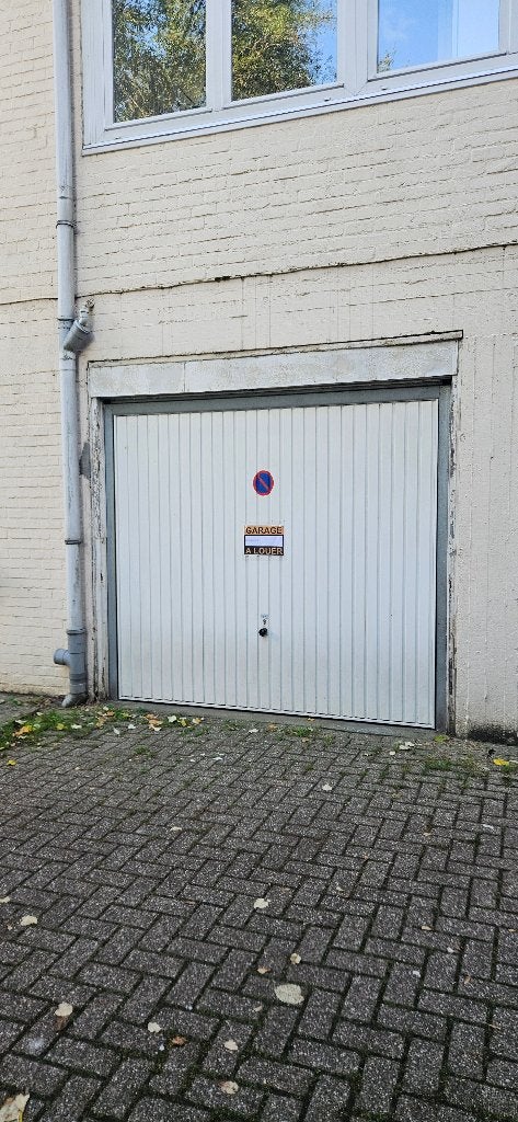 Garage Box fermé à louer Schaerbeek, Immo, Bruxelles