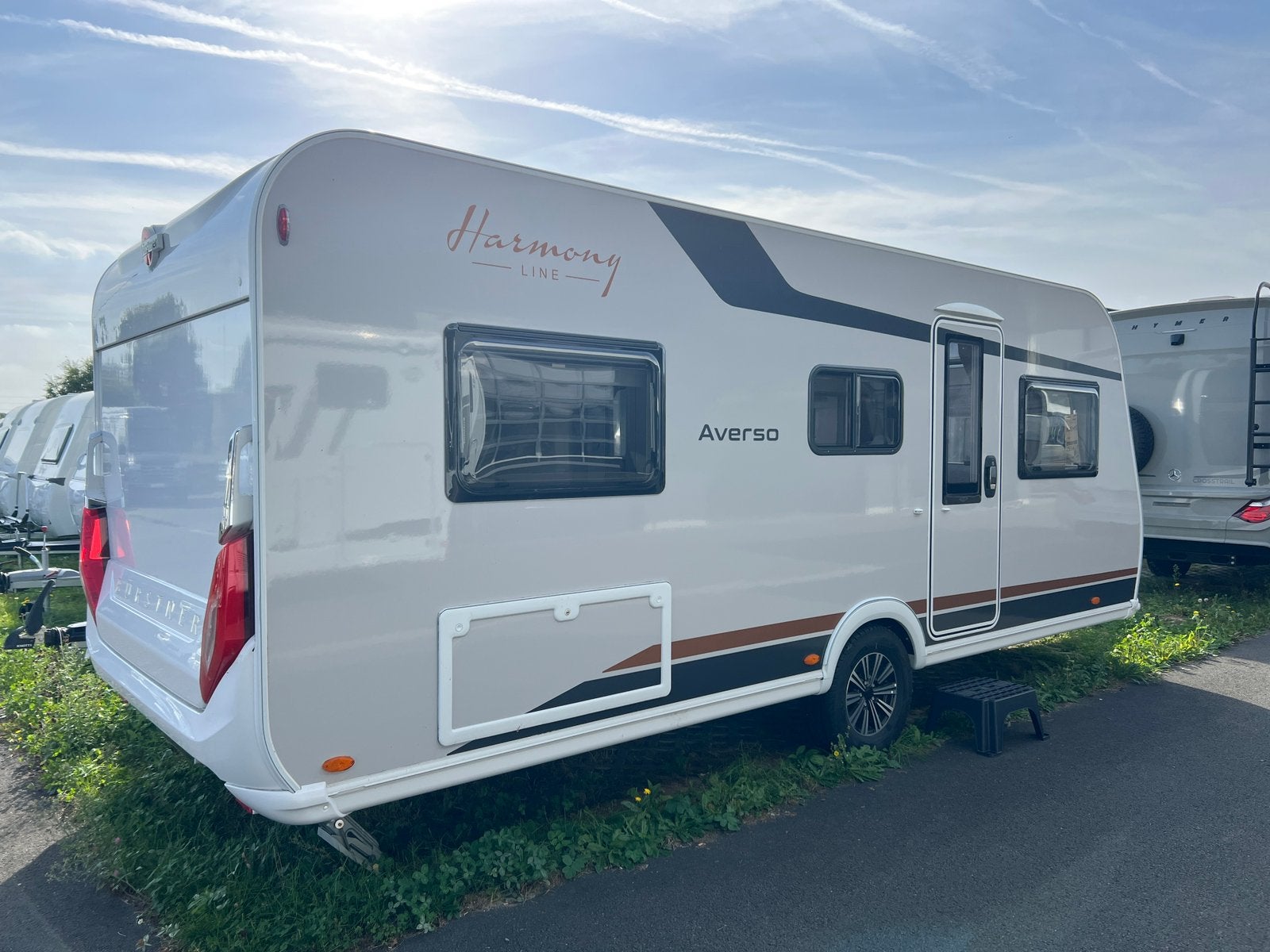 Bürstner Harmony Line 535 TL, Caravans en Kamperen, Rondzit, Bürstner, 6 tot 7 meter, 2 aparte bedden