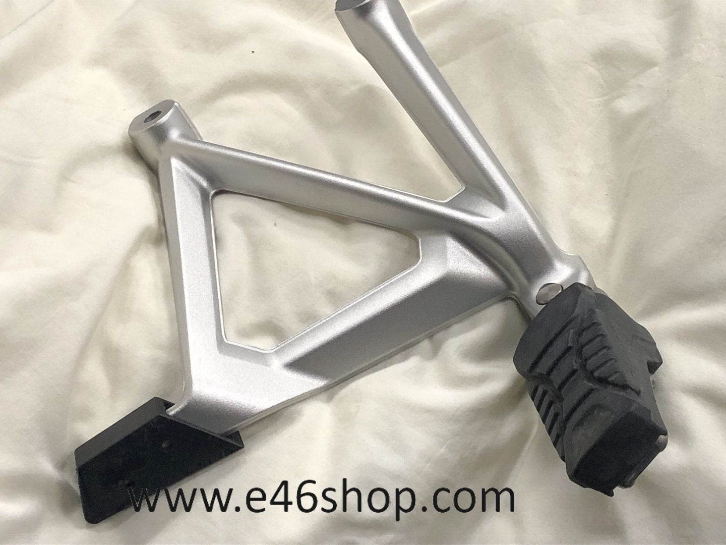VOETSTEUN RECHTSACHTER BMW K50 K51 OE 8537908, Motoren, Onderdelen | BMW, Gebruikt, -, -, Ophalen of Verzenden