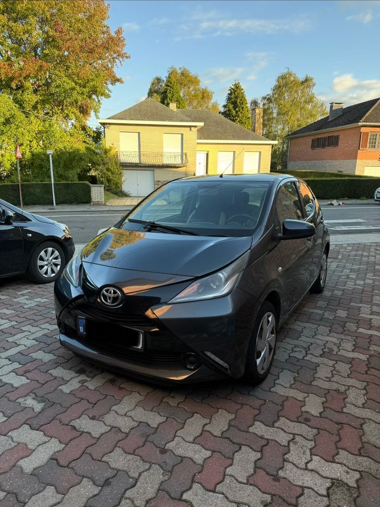 Toyota aygo, Autos, Achat, Euro 6, Boîte manuelle, 5 portes