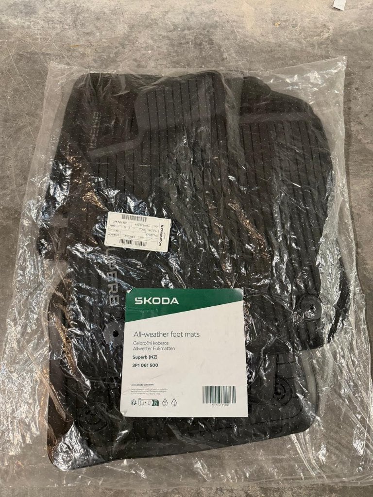 Skoda Superb Carpets, Enlèvement, Neuf, Skoda