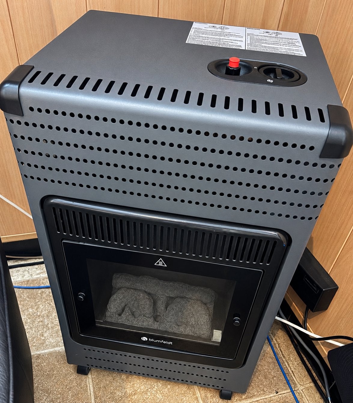 Blumfeldt gasverwarmer in NIEUW STAAT, Ophalen, Nieuw, Gas, Draaibaar
