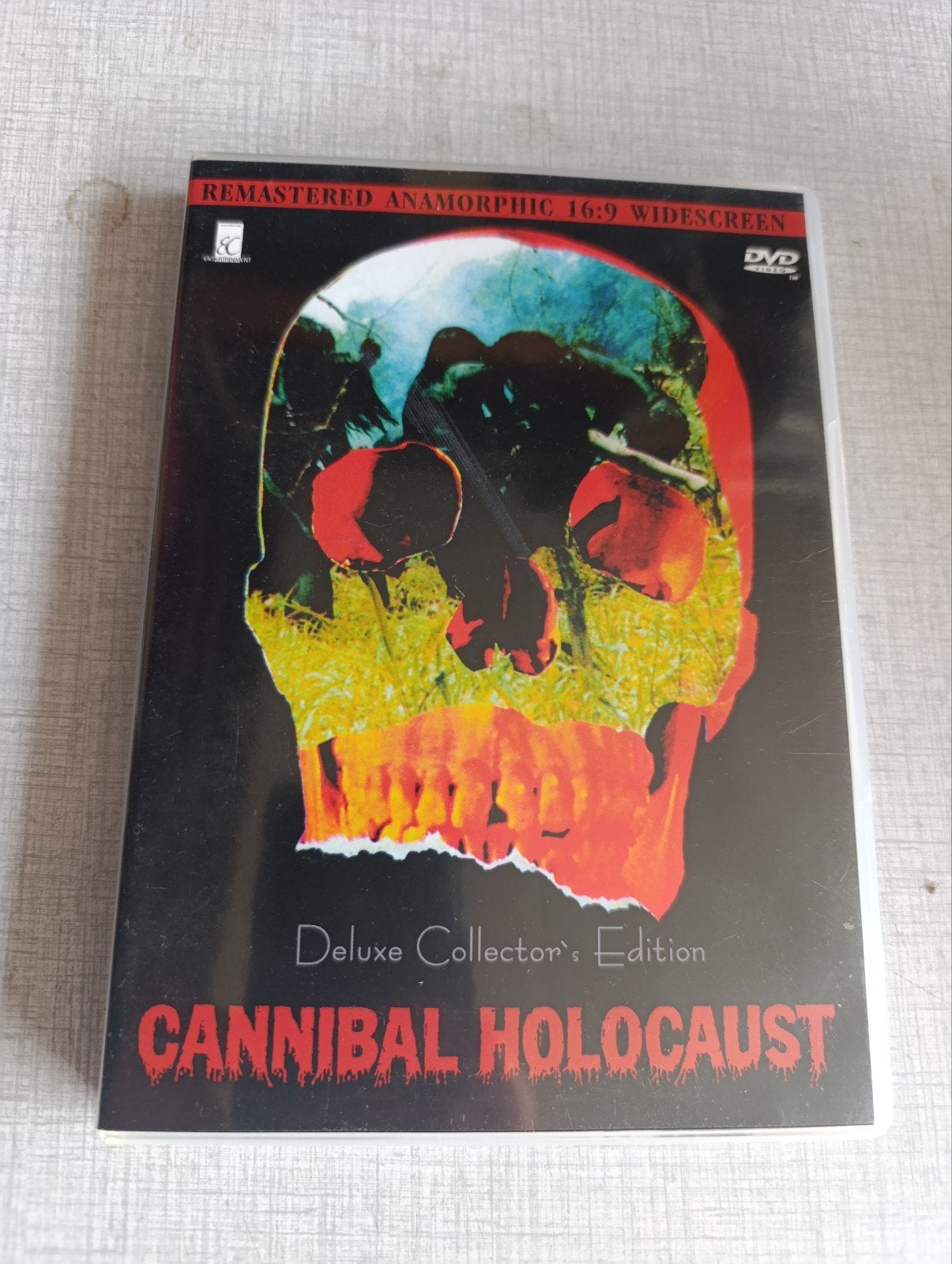 DVD Cannibal holocaust special edition import Engels gesprok, Cd's en Dvd's, Dvd's | Horror, Ophalen of Verzenden, Engels, Import