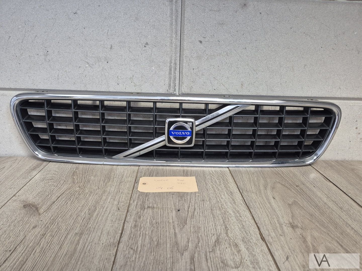 Grille in voorbumper van Volvo S40 V50 2004 - 2006 blokjes, Gebruikt, -, -, Ophalen of Verzenden