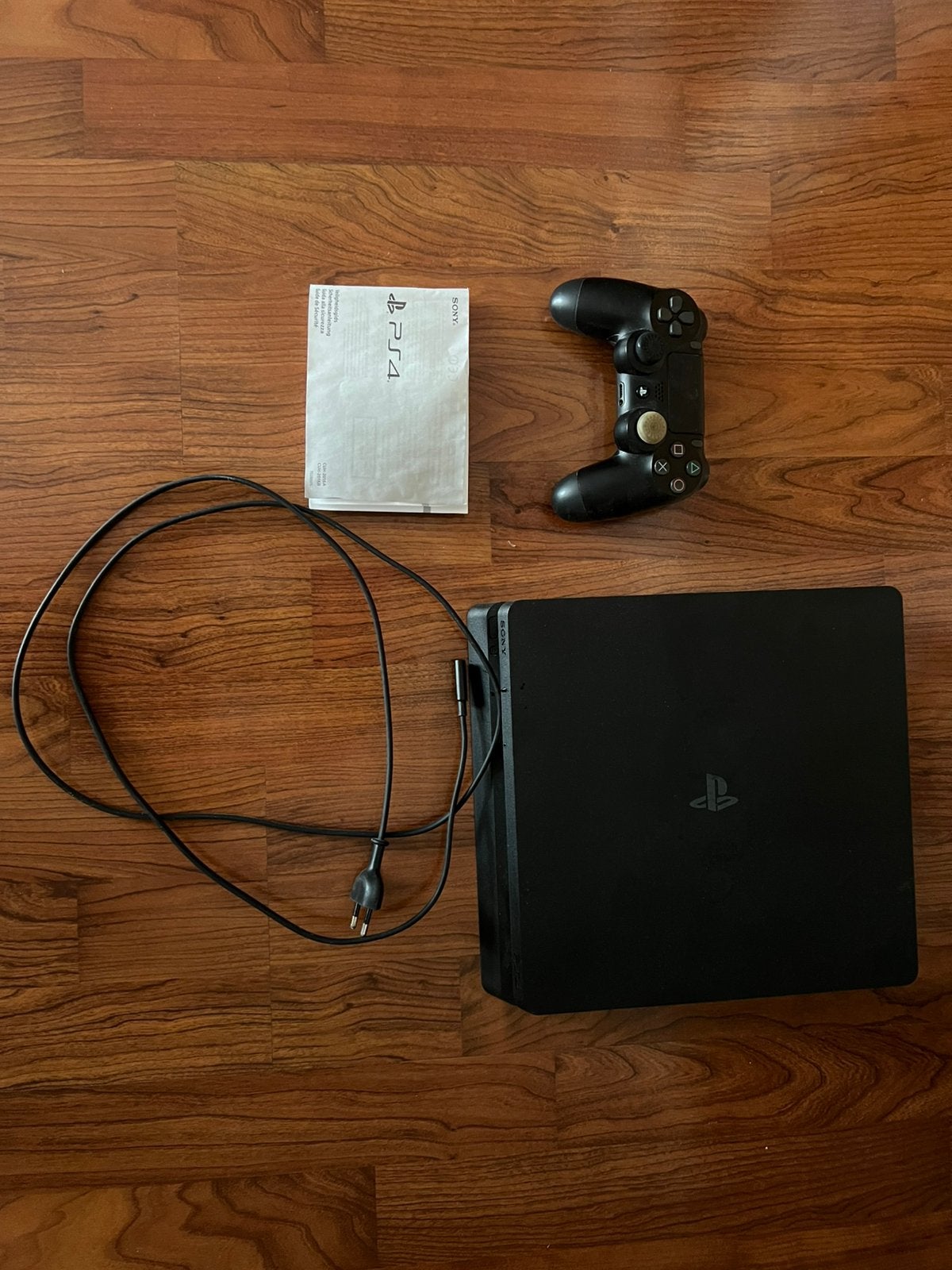 Ps4 slim 2 bakjes en 500Gb, Games en Spelcomputers, Ophalen, Met 1 controller, Slim, 500 GB